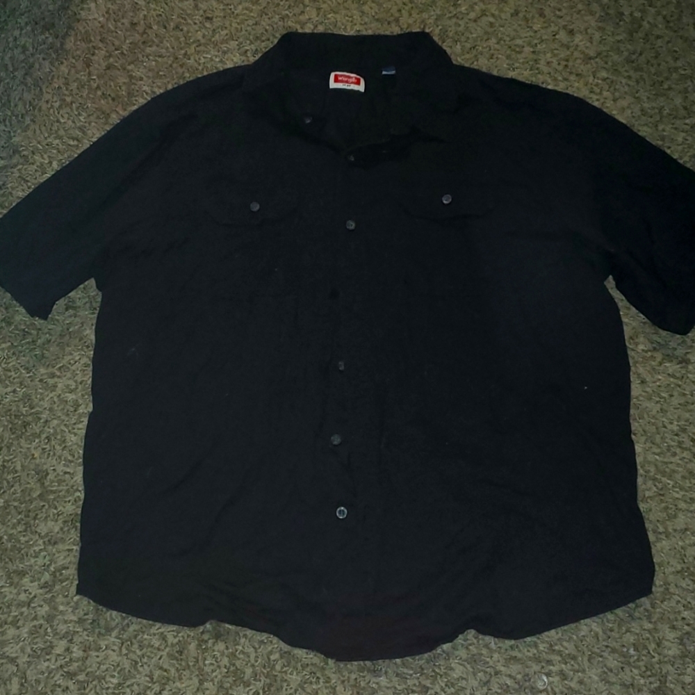 Men's Black Short Sleeve Button Down